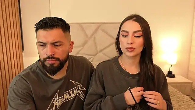 teseo and afroditha  online show from December 3, 2:30 am