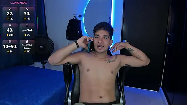 valentino santoss online show from November 16, 3:28 pm