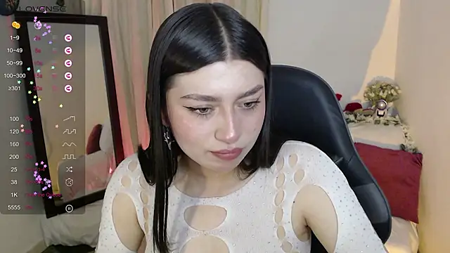 mily thomson b  online show from March 10, 12:04 am