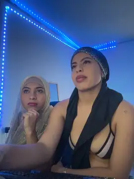 Snapshot of JannaNader12 chatting on November 1, 11:51 pm JannaNader12 online show from November 1, 11:51 pm