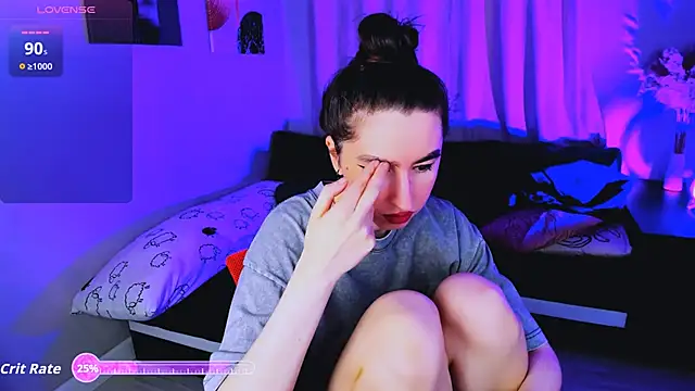 Snapshot of Lily_xBabe chatting on November 15, 10:12 am Lily xBabe online show from November 15, 10:12 am