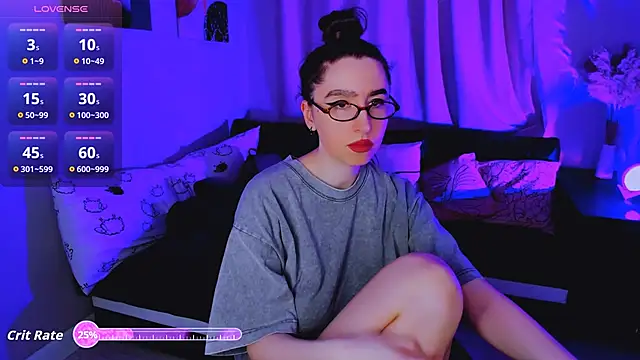 Snapshot of Lily_xBabe chatting on November 26, 7:42 am Lily xBabe online show from November 26, 7:42 am