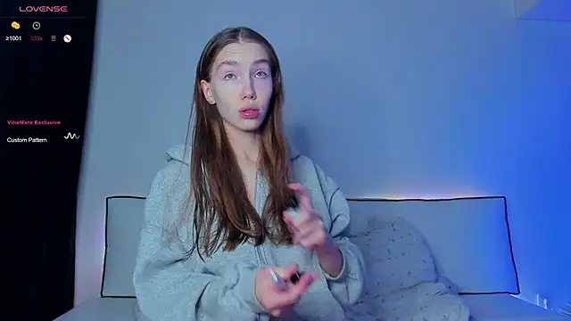 haileyishere online show from December 26, 4:53 am