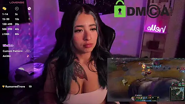 sweetcoralinee online show from February 23, 7:22 am