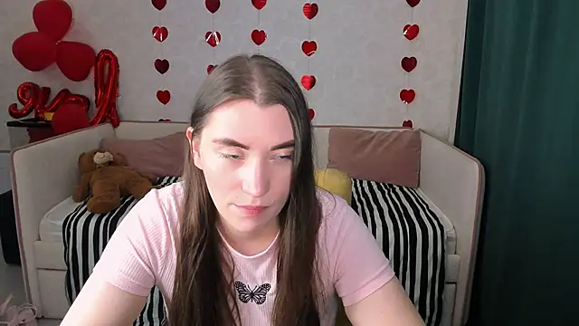 pussyhome2407 online show from March 5, 9:04 pm