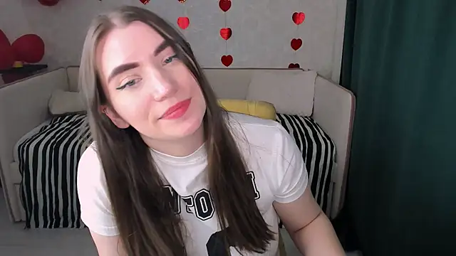 pussyhome2407 online show from March 19, 8:43 pm