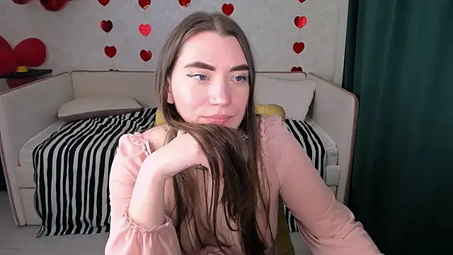 pussyhome2407 online show from March 19, 11:47 pm