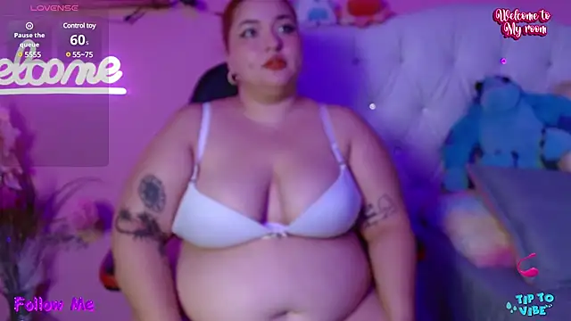 Snapshot of HECATE_23 chatting on January 24, 1:14 pm HECATE 23 online show from January 24, 1:14 pm