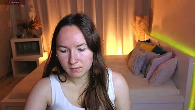 Little doll meow online show from September 30, 3:11 am