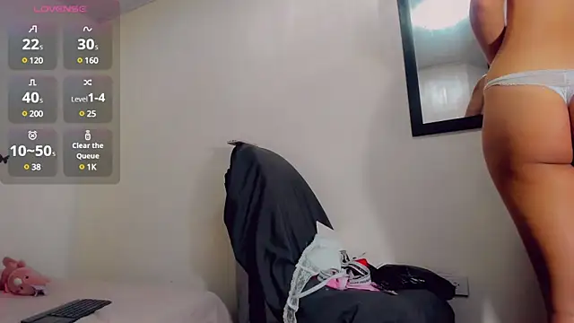 Snapshot of Rubi_30 chatting on January 7, 7:49 pm Rubi 30 online show from January 7, 7:49 pm