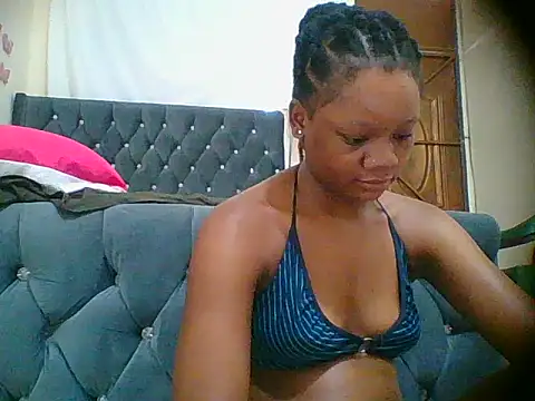 Snapshot of HotJeylee chatting on November 14, 11:53 am HotJeylee online show from November 14, 11:53 am