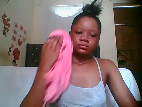 Snapshot of HotJeylee chatting on November 22, 7:18 am HotJeylee online show from November 22, 7:18 am