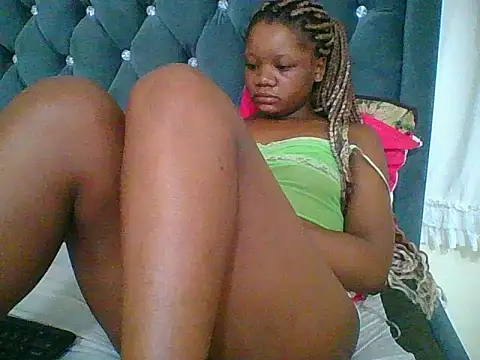 HotJeylee online show from January 12, 9:31 pm