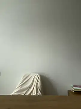 Snapshot of streetdoll chatting on November 24, 3:34 pm streetdoll online show from November 24, 3:34 pm