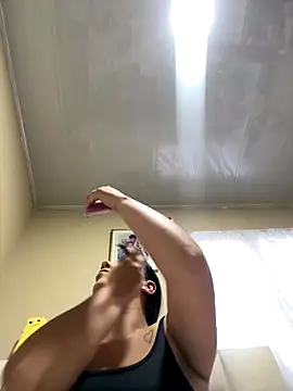 PaulinaDuarte online show from January 8, 11:56 am