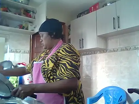 Snapshot of tight_pussy_gall chatting on November 20, 6:35 am tight pussy gall online show from November 20, 6:35 am