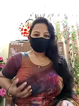 Payel-Sen online show from February 3, 7:00 pm