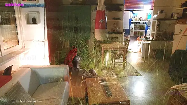 Snapshot of BongChannel chatting on January 14, 1:58 am BongChannel online show from January 14, 1:58 am