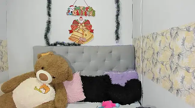 Emma-Wilson online show from December 17, 4:45 am