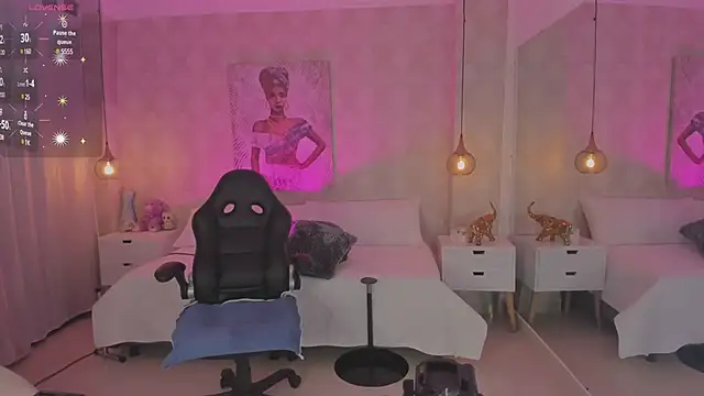 Shantall   online show from March 3, 10:49 am