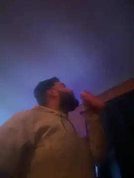 Snapshot of bigdickgio6923 chatting on November 12, 5:19 am bigdickgio6923 online show from November 12, 5:19 am