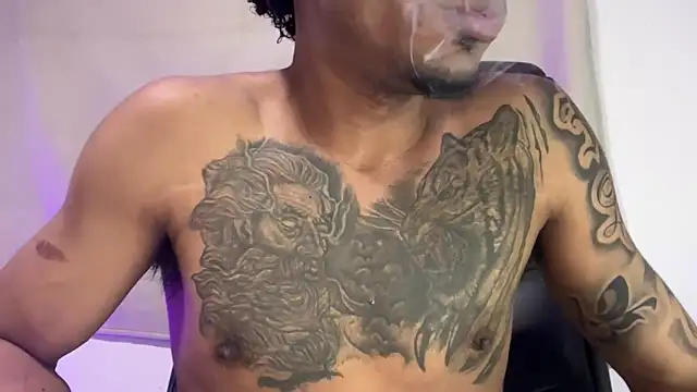 dominic brandd23 online show from February 10, 3:21 am