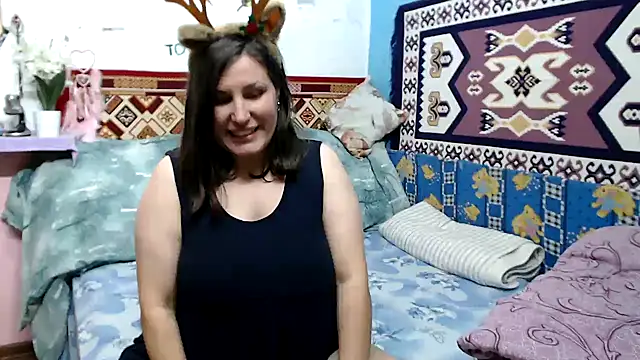 Snapshot of AdelineBlueEyes chatting on November 30, 12:09 pm AdelineBlueEyes online show from November 30, 12:09 pm