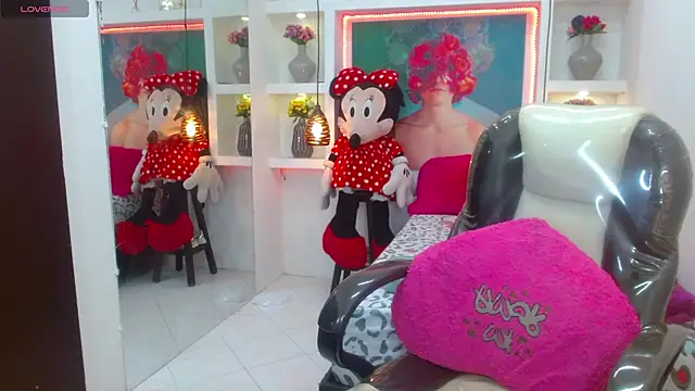 Snapshot of lorenapinto chatting on March 13, 7:50 pm lorenapinto online show from March 13, 7:50 pm