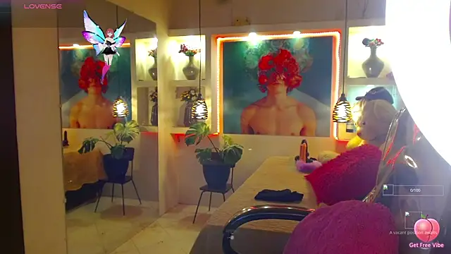 Snapshot of lorenapinto chatting on November 8, 8:07 pm lorenapinto online show from November 8, 8:07 pm