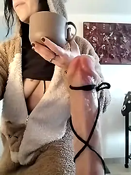 freyamoret online show from January 21, 3:10 pm