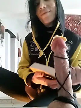 freyamoret online show from February 11, 11:54 am