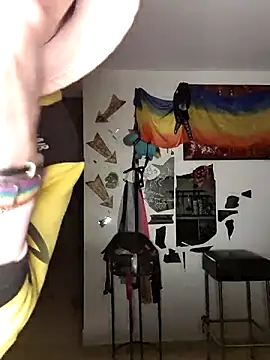 freyamoret online show from December 3, 4:49 pm