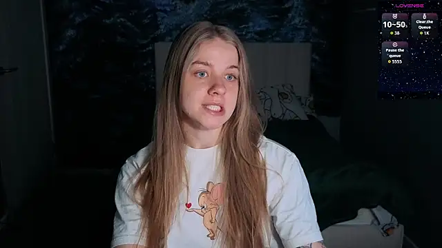 candy maggie online show from April 11, 5:17 pm