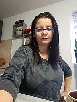 KristenVega online show from November 4, 8:57 am