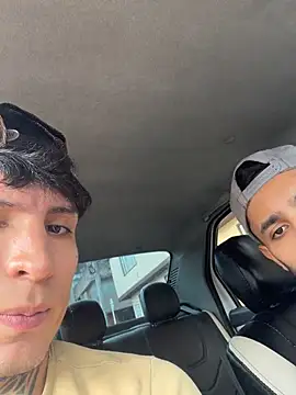 Snapshot of _Tomy08calderon chatting on November 19, 6:19 pm Tomy08calderon online show from November 19, 6:19 pm