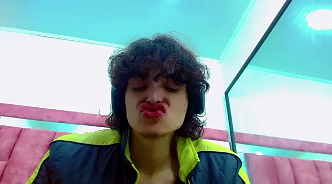 Sr BonnyEthan online show from February 6, 1:43 pm