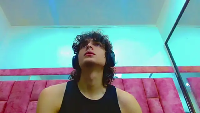 Sr BonnyEthan online show from September 17, 1:57 pm