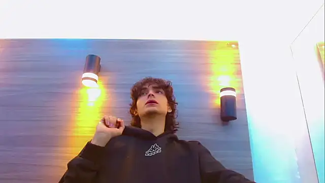 Sr BonnyEthan online show from March 23, 1:15 pm