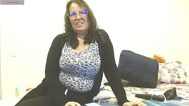 honeyhot paty online show from March 15, 9:49 pm