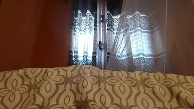 Snapshot of titi_fiesta chatting on March 16, 7:59 am titi fiesta online show from March 16, 7:59 am