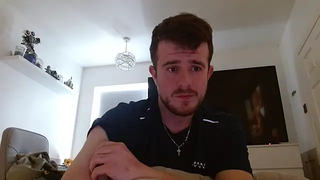 Snapshot of maxy49 chatting on November 2, 1:02 pm maxy49 online show from November 2, 1:02 pm