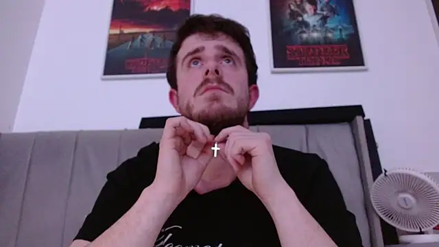 maxy49 online show from December 3, 5:55 pm