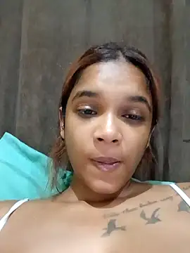 Indianqueen03 online show from January 31, 9:59 pm