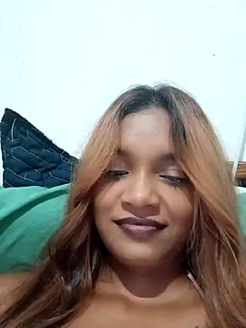 Indianqueen03 online show from March 18, 6:48 pm