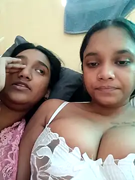 Indianqueen03 online show from October 3, 9:28 am