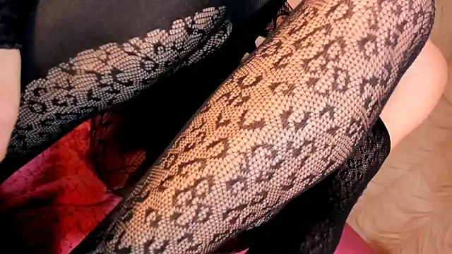 Snapshot of ChanellCastilla chatting on October 12, 8:13 am ChanellCastilla online show from October 12, 8:13 am