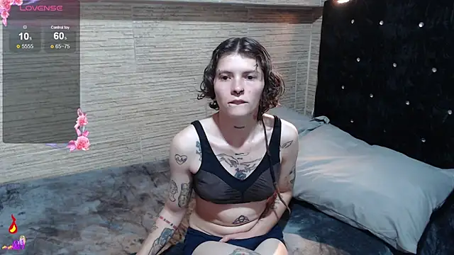 pretty cristal69 online show from October 28, 2:15 am