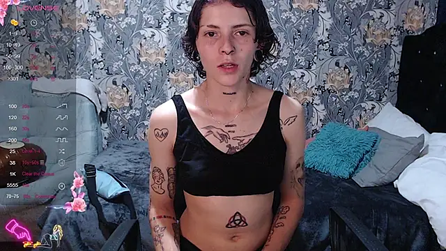 pretty cristal69 online show from May 25, 11:00 pm