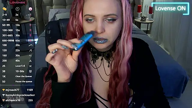 Miss Maya Mils online show from March 3, 7:21 am