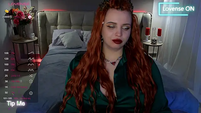 Miss Maya Mils online show from March 17, 4:08 am